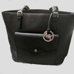 Michael Kors Jet Tote